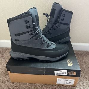 The North Face Men's 14 Thermoball Lifty II Hiking Boots NWT.